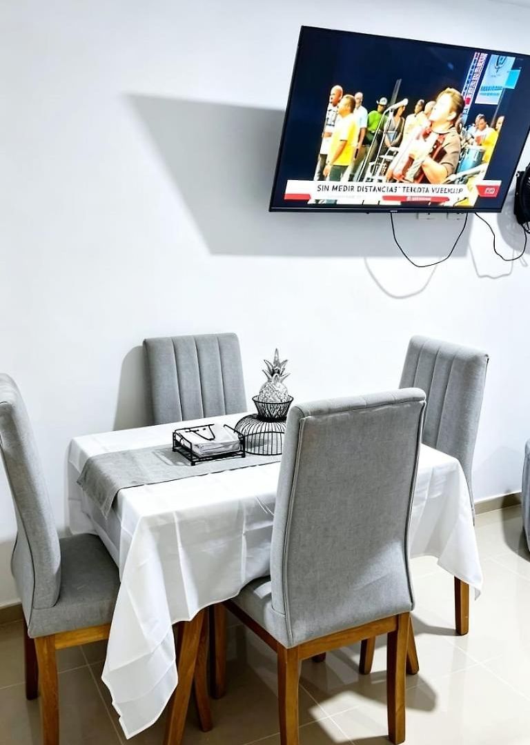 Apartamento 402 *